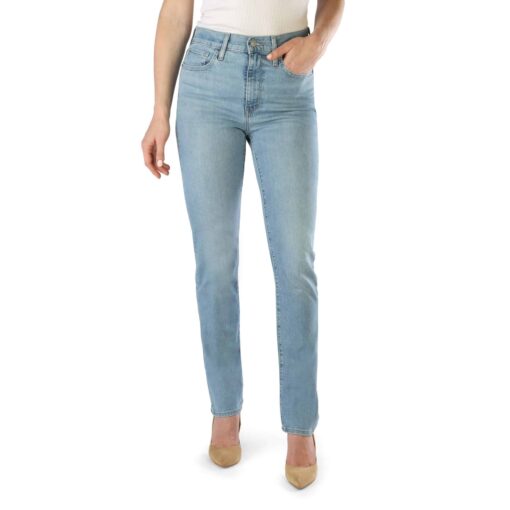 Levi's Women's Regular Fit Jeans